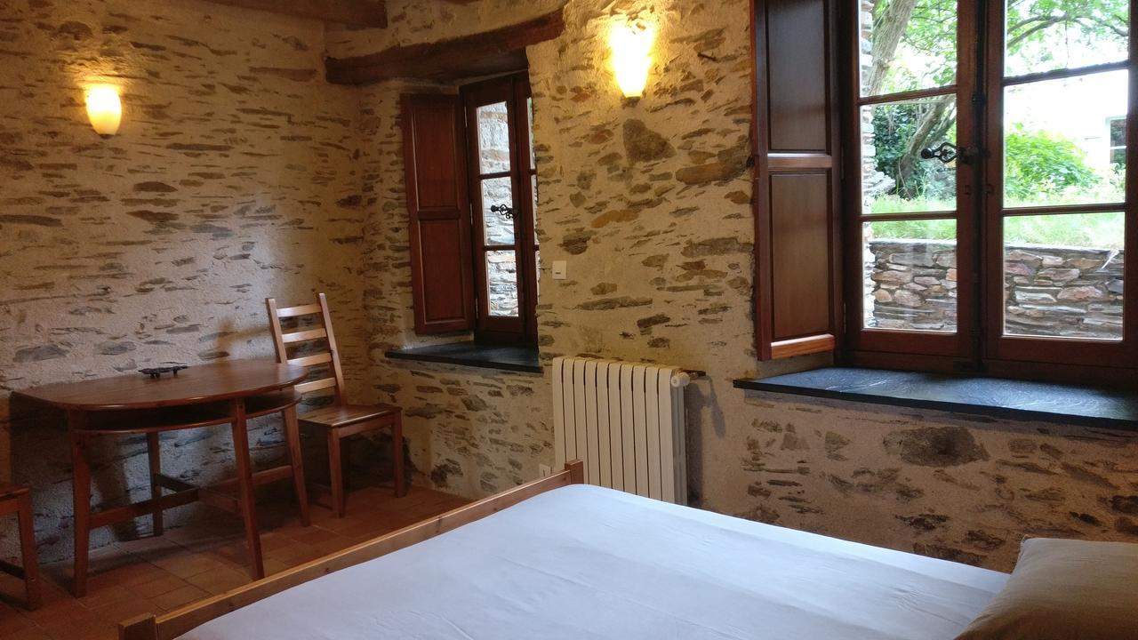 Le Clos De La Bouteille Angers Esterno foto