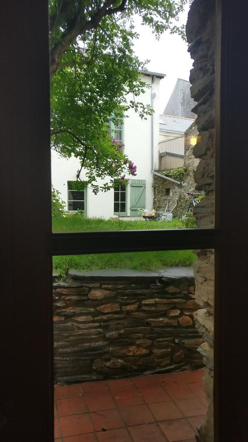 Le Clos De La Bouteille Angers Esterno foto